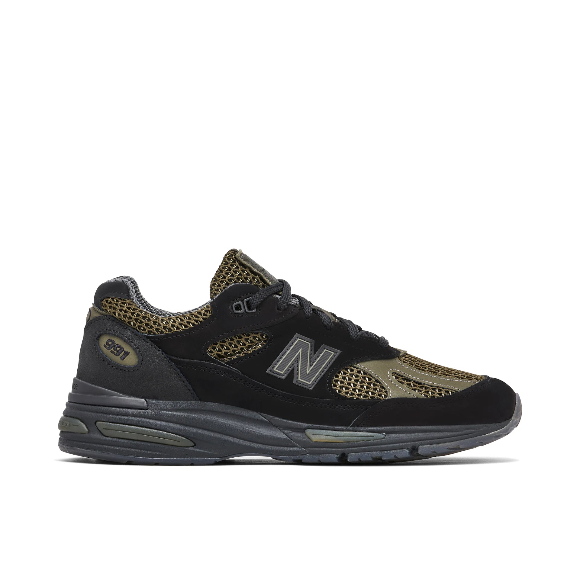NEW BALANCE x STONE ISLAND - Sneakerz Club UK