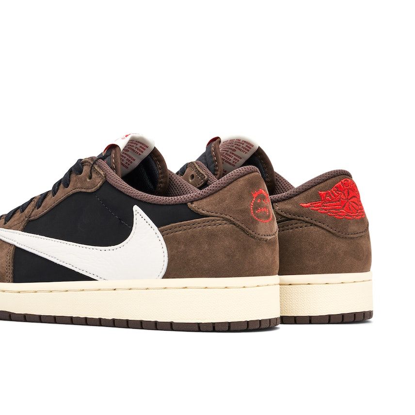 NIKE AIR JORDAN 1 LOW x TRAVIS SCOTT CACTUS JACK - Sneakerz Club UK