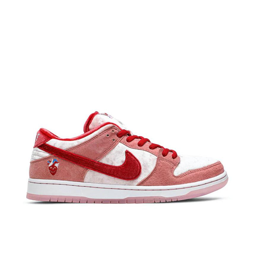 N1ke SB Dunk Low Strange Love Skateboards - Sneakerz Club UK