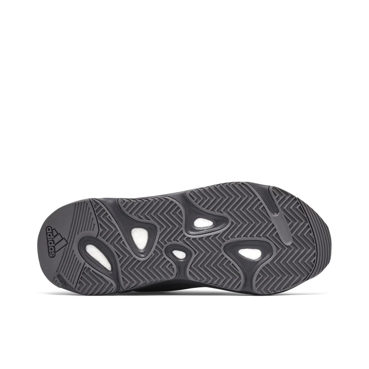 Yzy Boost 700 V2 VANTA - Sneakerz Club UK