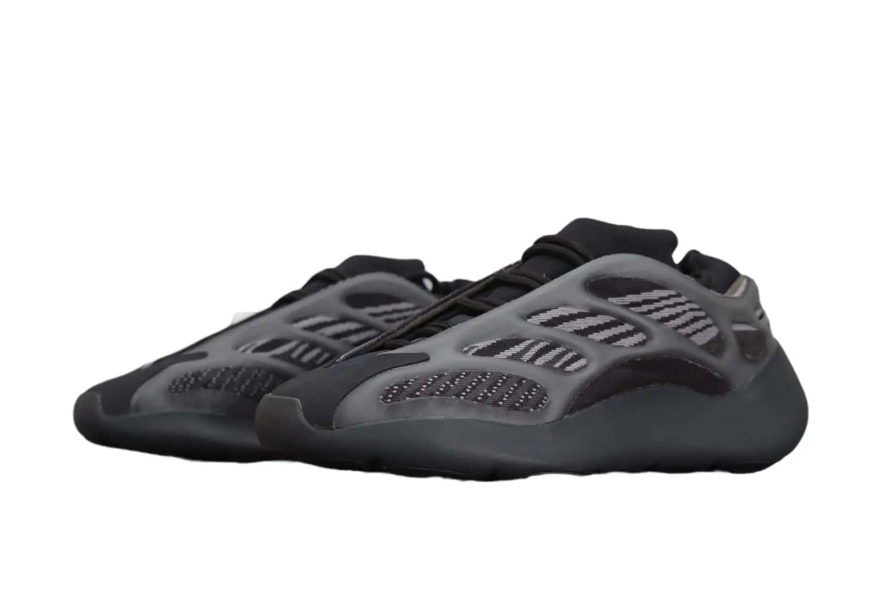 Yzy 700 V3 Alvah - Sneakerz Club UK