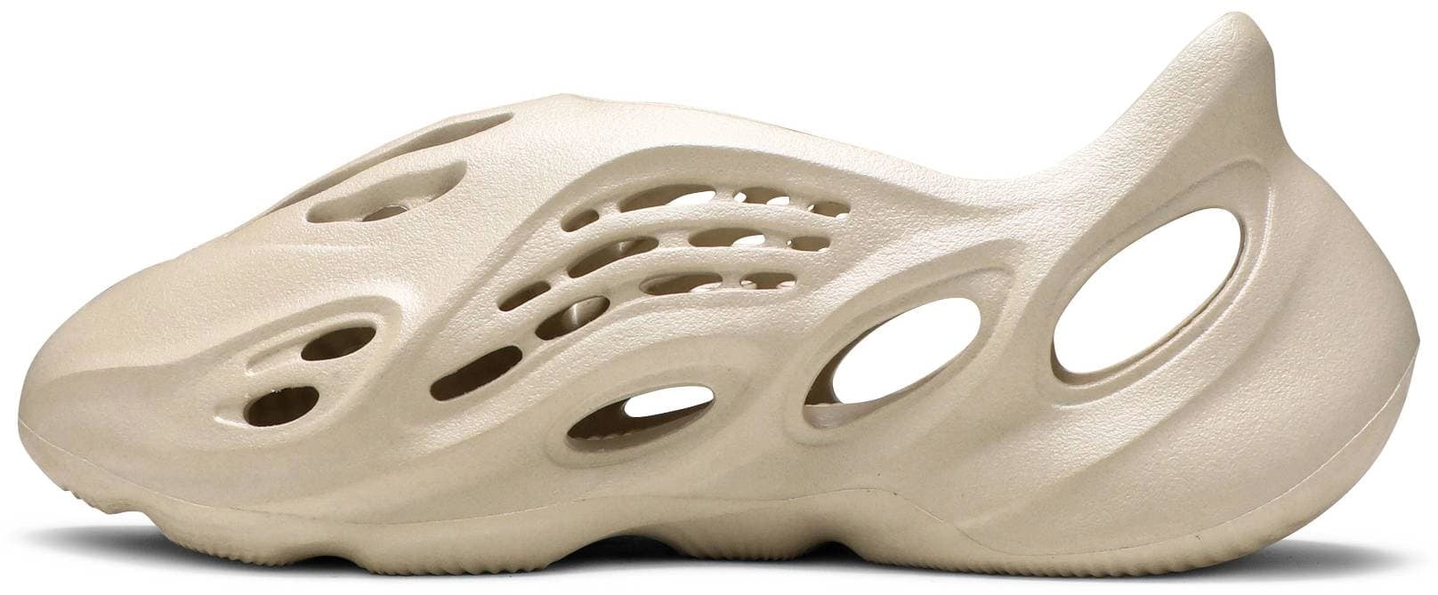 Yzy Foam RNNR Sand - Sneakerz Club UK